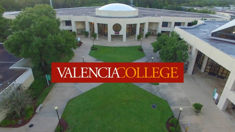 Conoce más de nuestro inglés avanzado este 2023 y nuestro convenio internacional con el Valencia College
